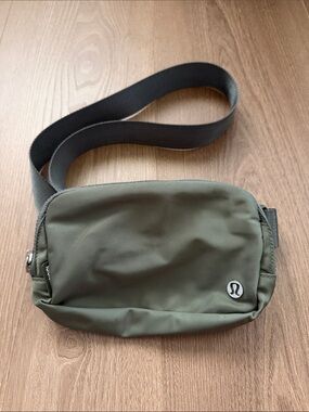lululemon athletica Olive Green Waist/Crossbody bag